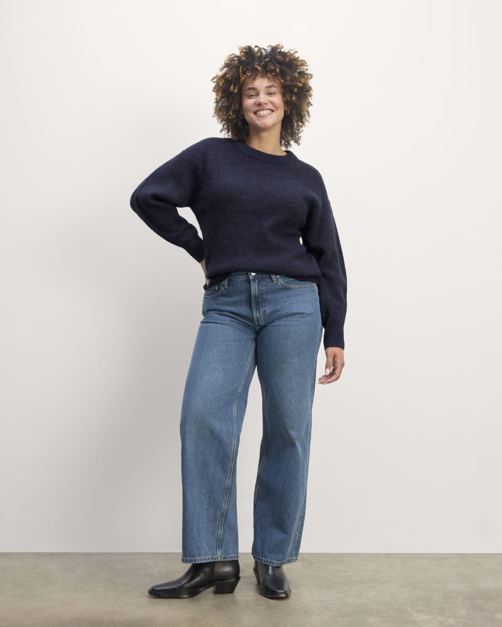 The Cocoon Crew in Alpaca | Navy - Image 3