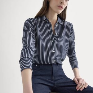 The Must-Have Shirt in Washable Silk | True Navy / Bone Stripe