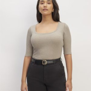 The Luxe Rib Scoop-Neck Tee | Heathered Tan