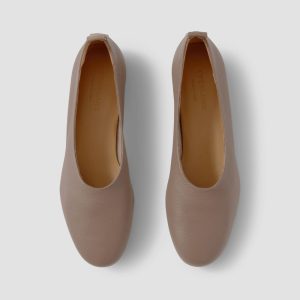 The Day Glove in Narrow Fit | Mocha